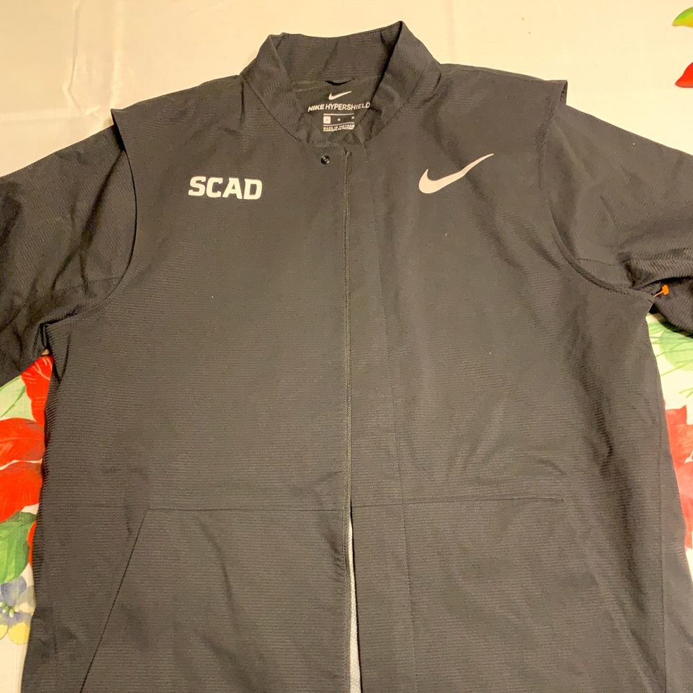 Nike Hypershield HyperAdapt Rain Jacket (Black)
